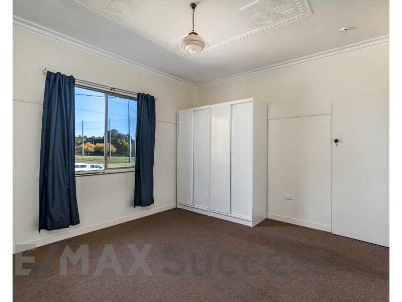 104 Water Street, South Toowoomba QLD 4350