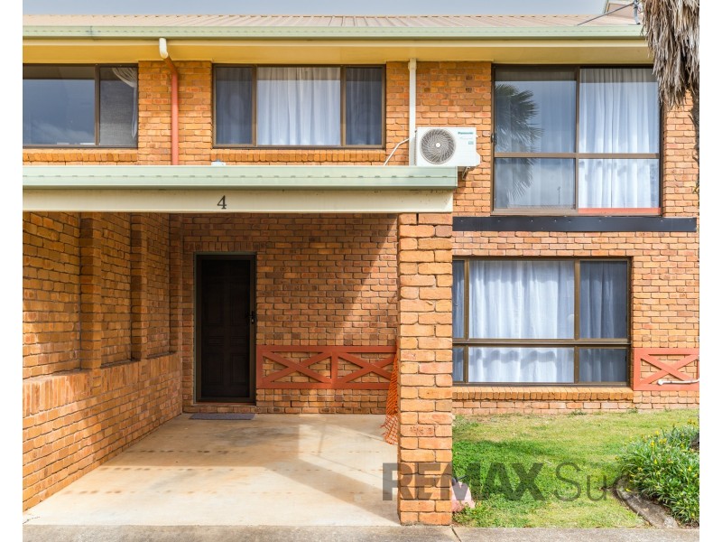 4/367-369 Margaret Street, Newtown QLD 4350