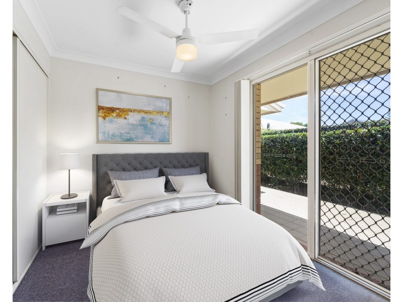 2/306-310 James Street, Harristown QLD 4350