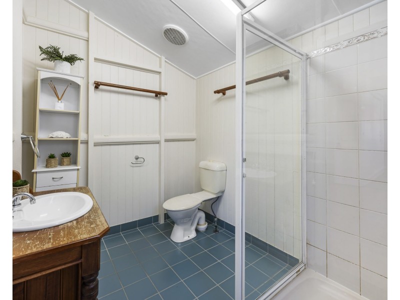 26 Mocatta Street, Goombungee QLD 4354