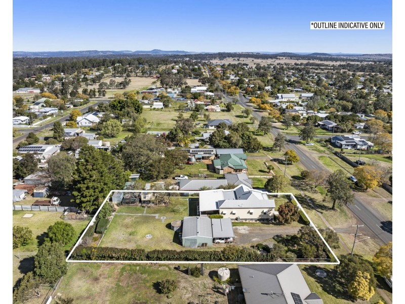 26 Mocatta Street, Goombungee QLD 4354