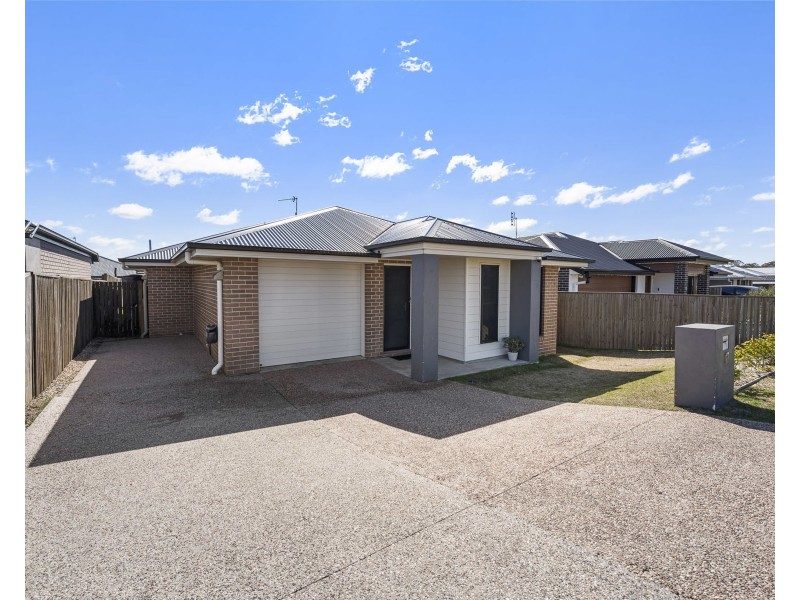 17 Whitewood Way, Cotswold Hills QLD 4350