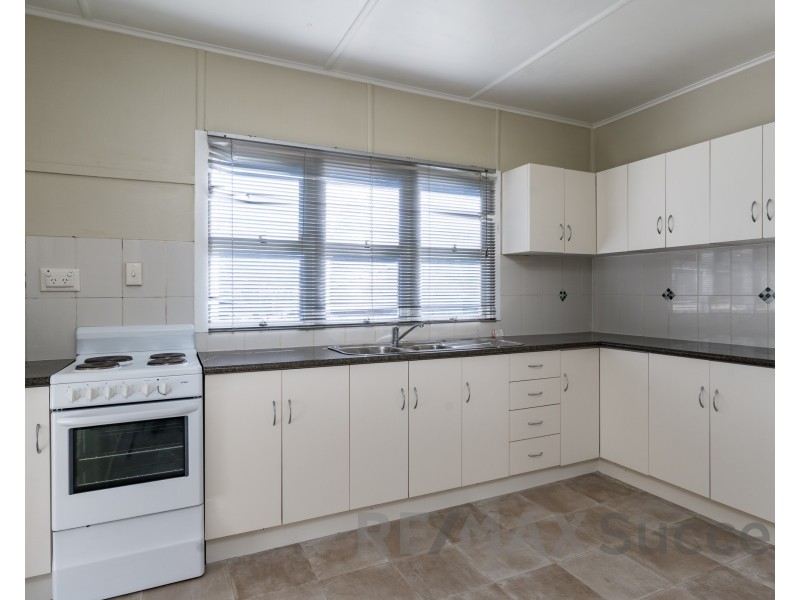 89 Hill Street, Newtown QLD 4350