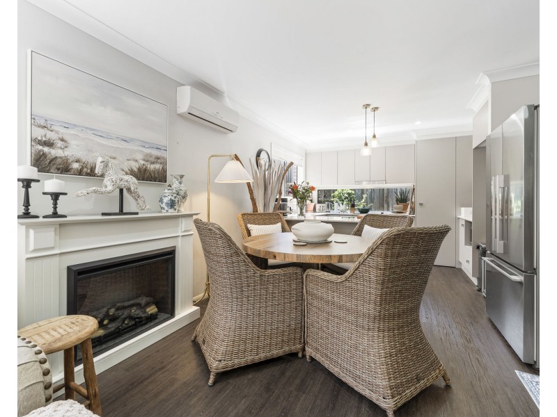 3/277A Alderley Street, Centenary Heights QLD 4350