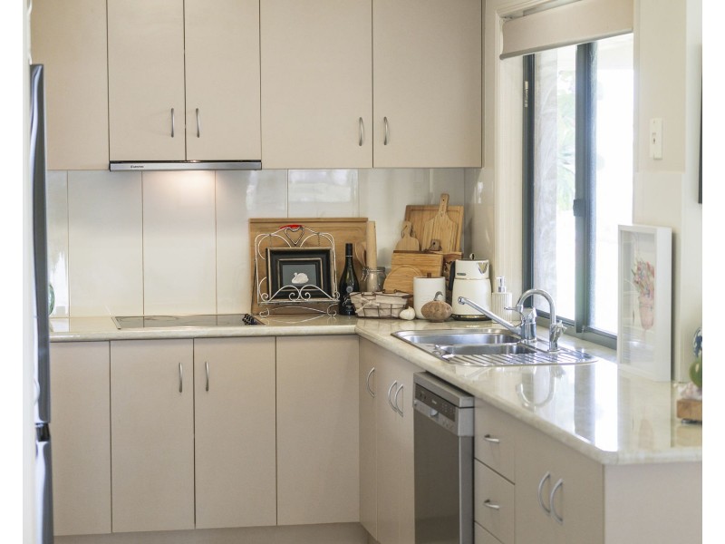 3 Whitman Street, Westbrook QLD 4350