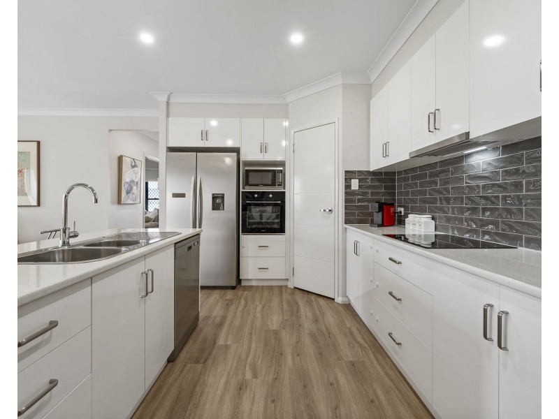7 Nuffield Street, Kingsthorpe QLD 4400
