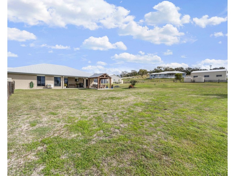 7 Nuffield Street, Kingsthorpe QLD 4400