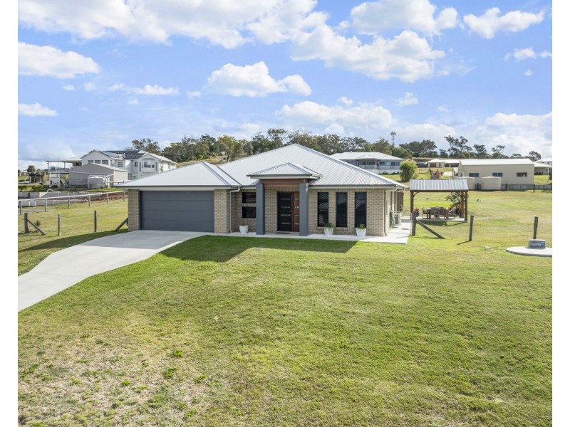 7 Nuffield Street, Kingsthorpe QLD 4400