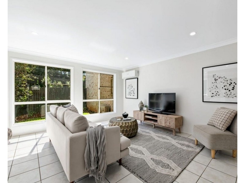 17/279 Mackenzie Street, Centenary Heights QLD 4350