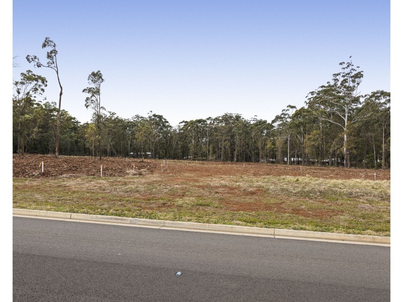 Lot 100 Mahs Court, Highfields QLD 4352