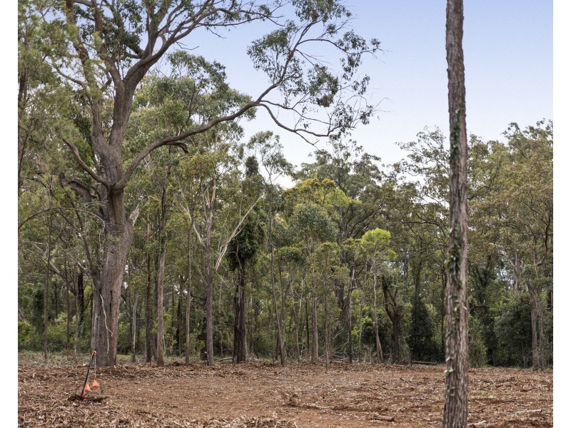 Lot 100 Mahs Court, Highfields QLD 4352
