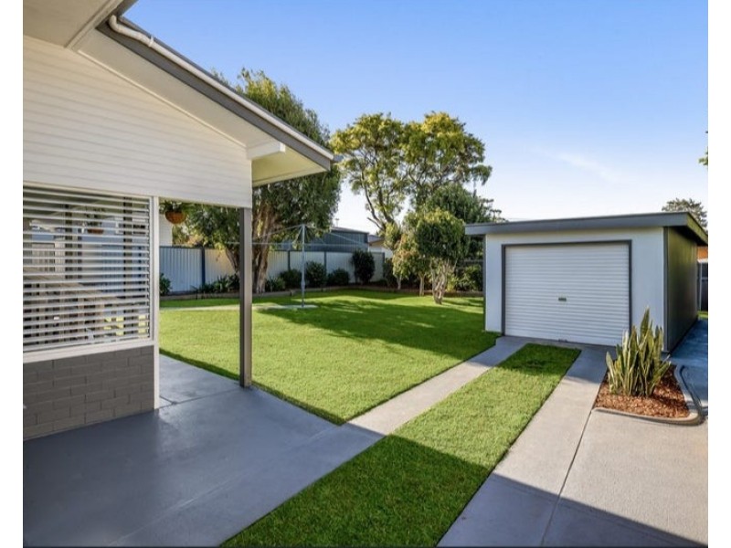 215 North Street, Rockville QLD 4350