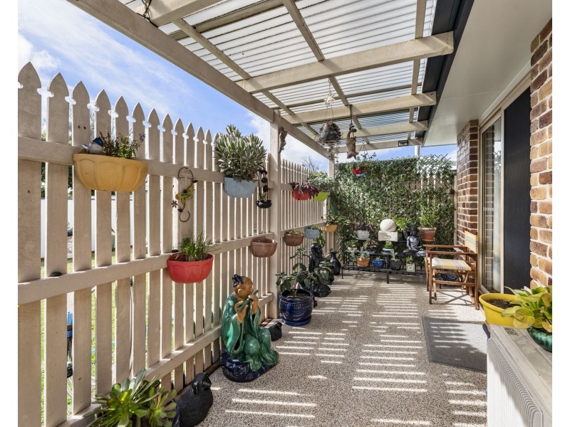 350 West Street, Kearneys Spring QLD 4350
