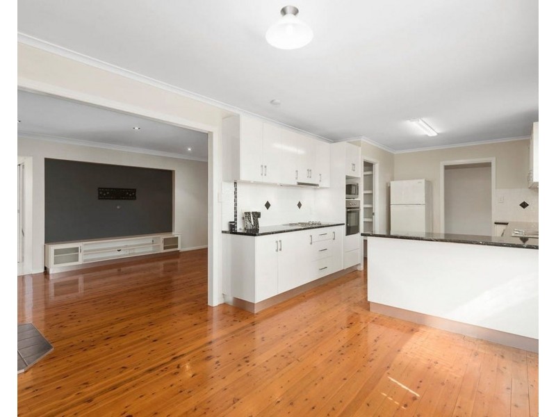 23 Matthews Street, Harristown QLD 4350