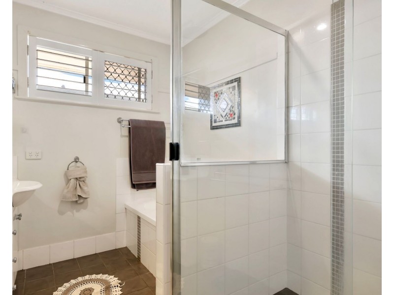 23 Matthews Street, Harristown QLD 4350