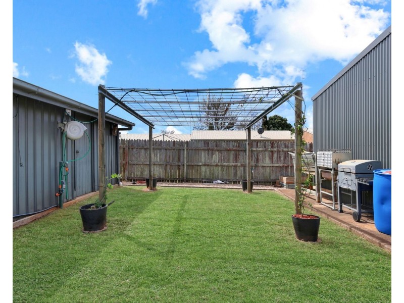 23 Matthews Street, Harristown QLD 4350