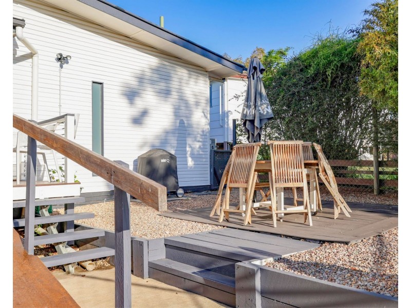 47 Hillview Avenue, Newtown QLD 4350