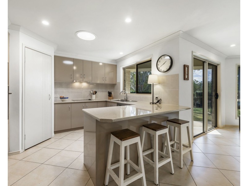 4 Jack Court, Murphys Creek QLD 4352