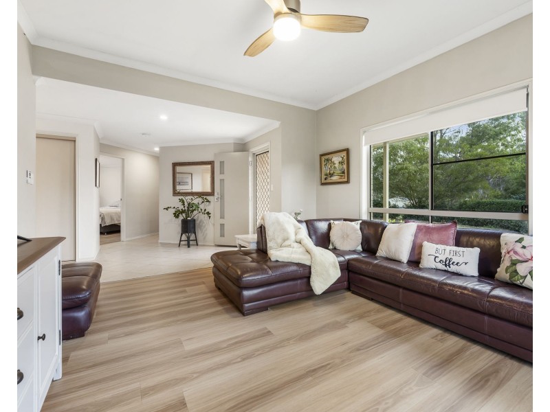 4 Jack Court, Murphys Creek QLD 4352