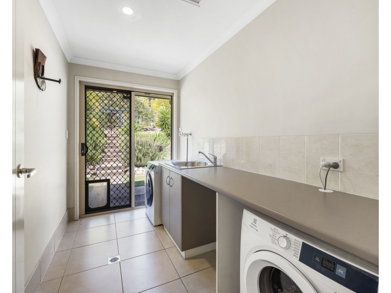 4 Jack Court, Murphys Creek QLD 4352