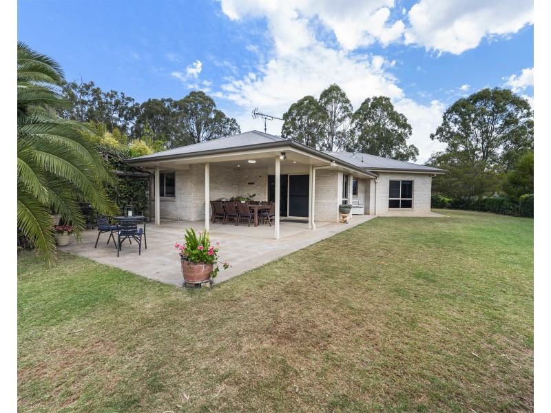 4 Jack Court, Murphys Creek QLD 4352