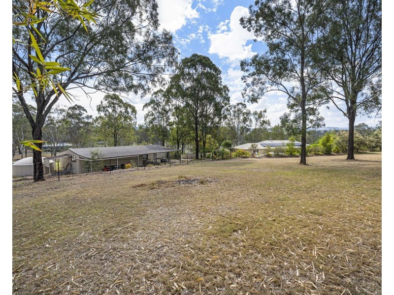 4 Jack Court, Murphys Creek QLD 4352