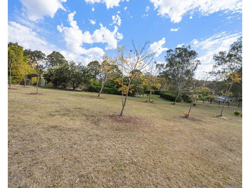 4 Jack Court, Murphys Creek QLD 4352