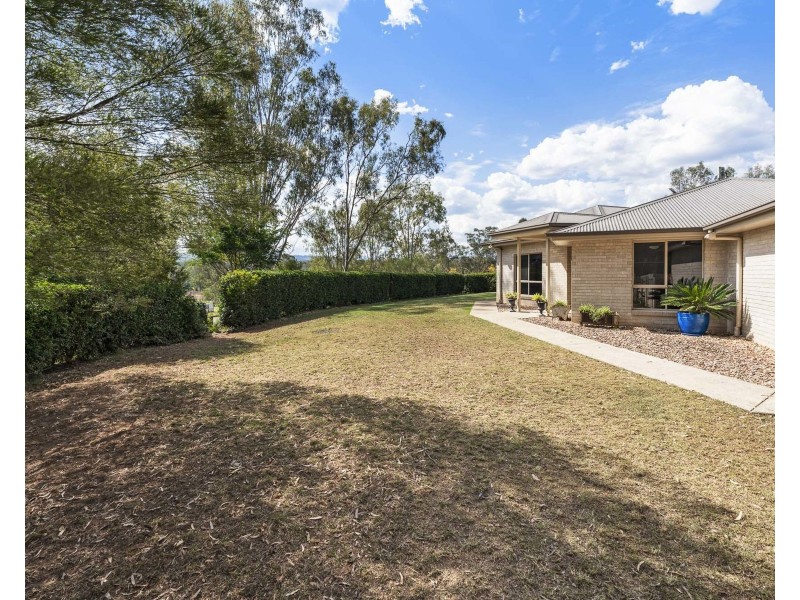 4 Jack Court, Murphys Creek QLD 4352