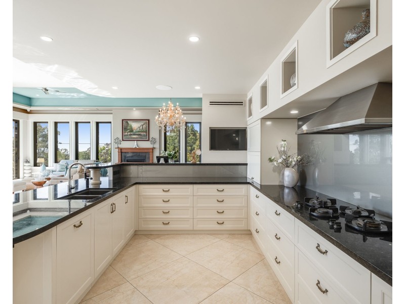 14-16 Karaview Court, Rangeville QLD 4350