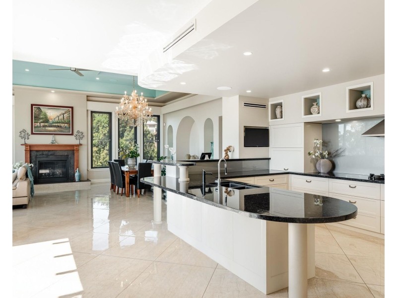 14-16 Karaview Court, Rangeville QLD 4350