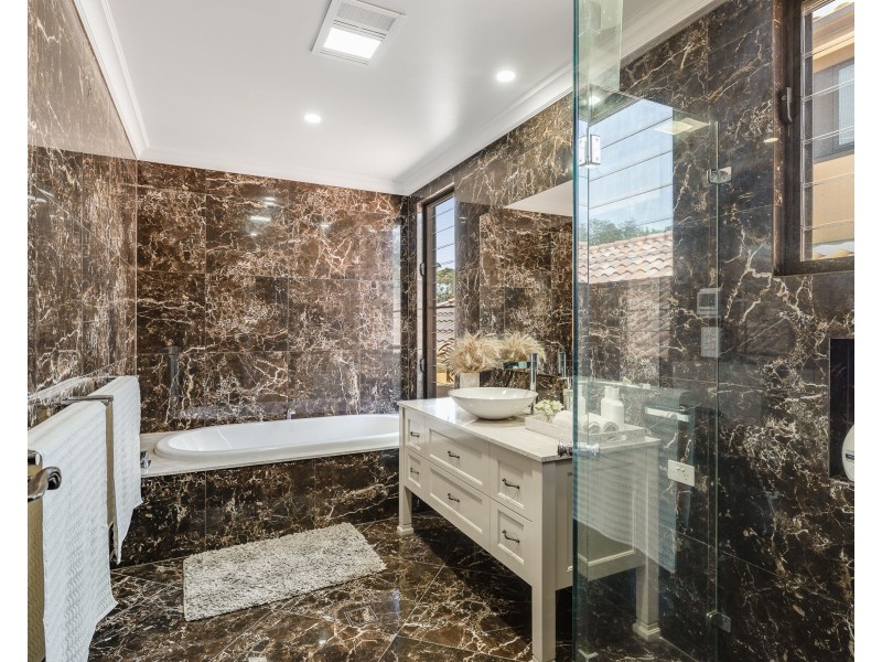 14-16 Karaview Court, Rangeville QLD 4350