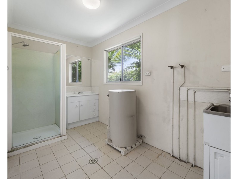 8 Railway Street, Helidon QLD 4344