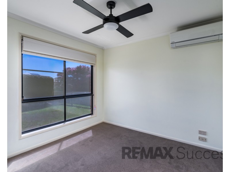 10 Paulene Crescent, Kearneys Spring QLD 4350