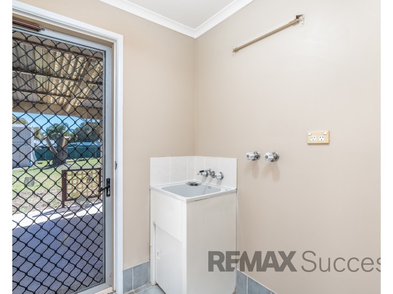 28 Gladstone Street, Wyreema QLD 4352