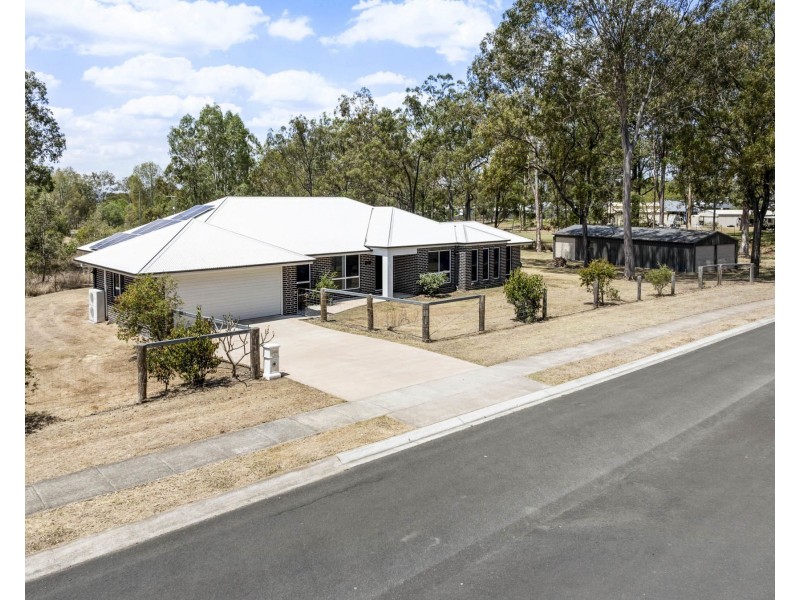 20 Kimdonn Drive, Withcott QLD 4352