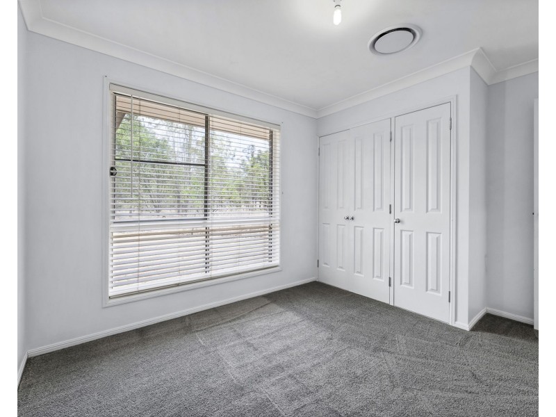 20 Kimdonn Drive, Withcott QLD 4352