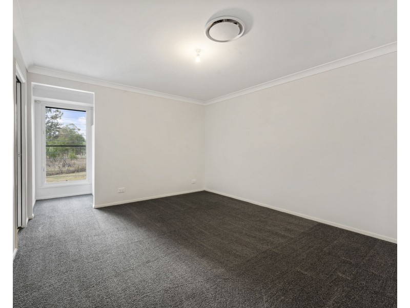 20 Kimdonn Drive, Withcott QLD 4352