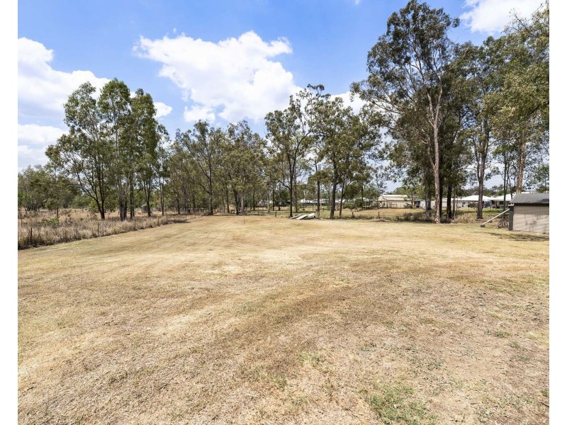 20 Kimdonn Drive, Withcott QLD 4352