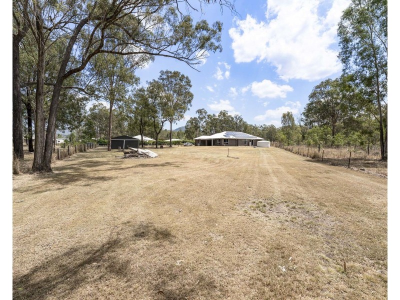 20 Kimdonn Drive, Withcott QLD 4352