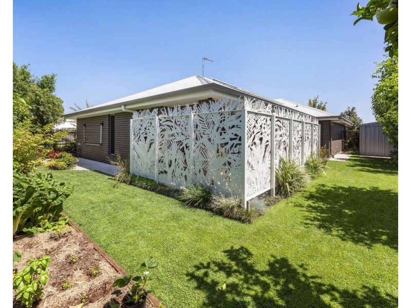 41 Lourdes Street, Middle Ridge QLD 4350