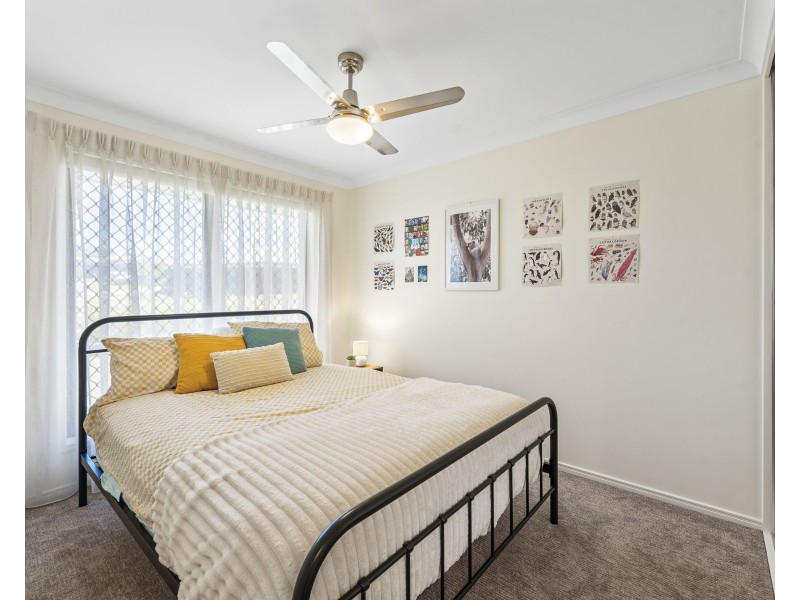 8 Wandoo Crescent, Westbrook QLD 4350