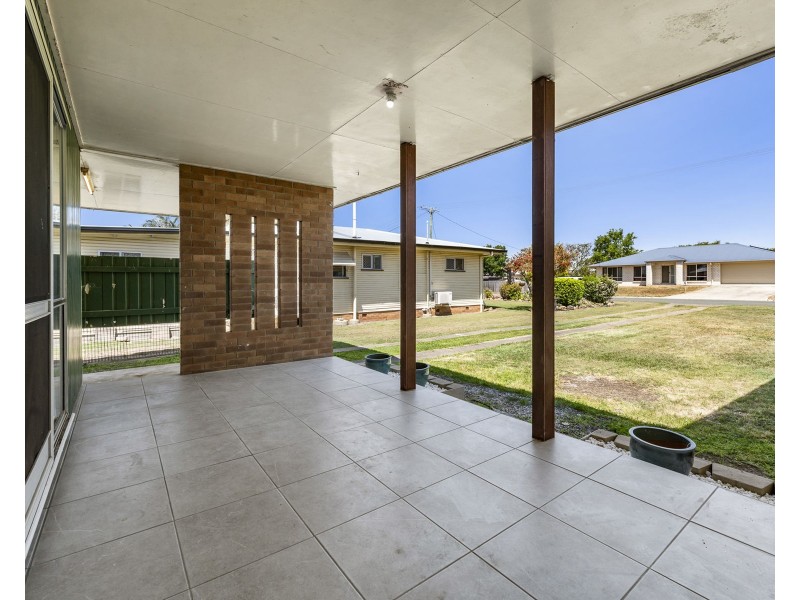 27 Skinner Street, Gatton QLD 4343