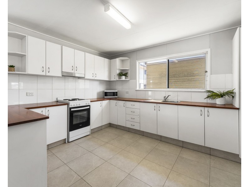 27 Skinner Street, Gatton QLD 4343