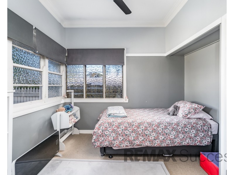 136 Holberton Street, Newtown QLD 4350