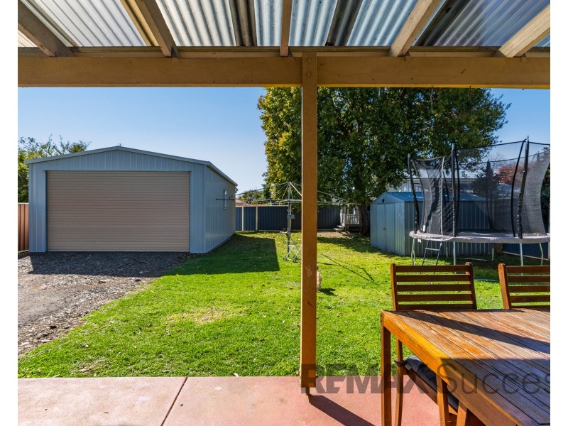 136 Holberton Street, Newtown QLD 4350