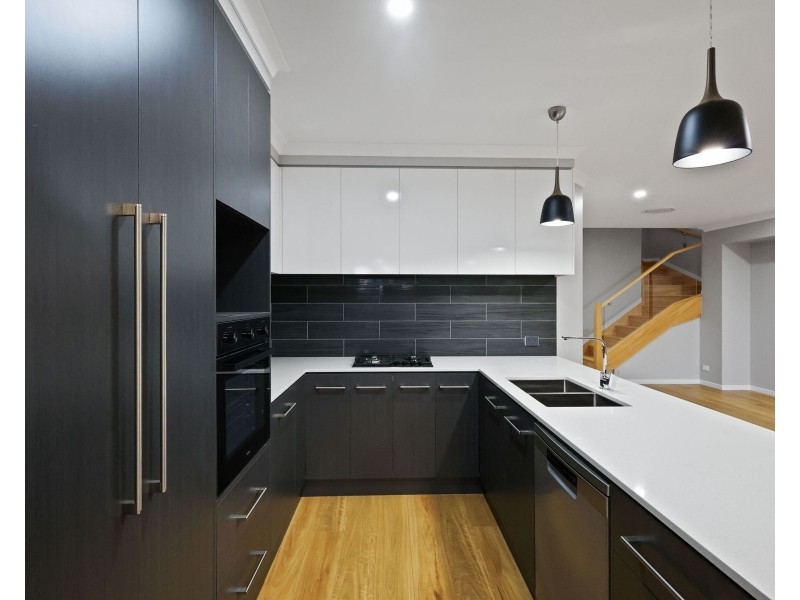 4/51 Hoey Street, Kearneys Spring QLD 4350
