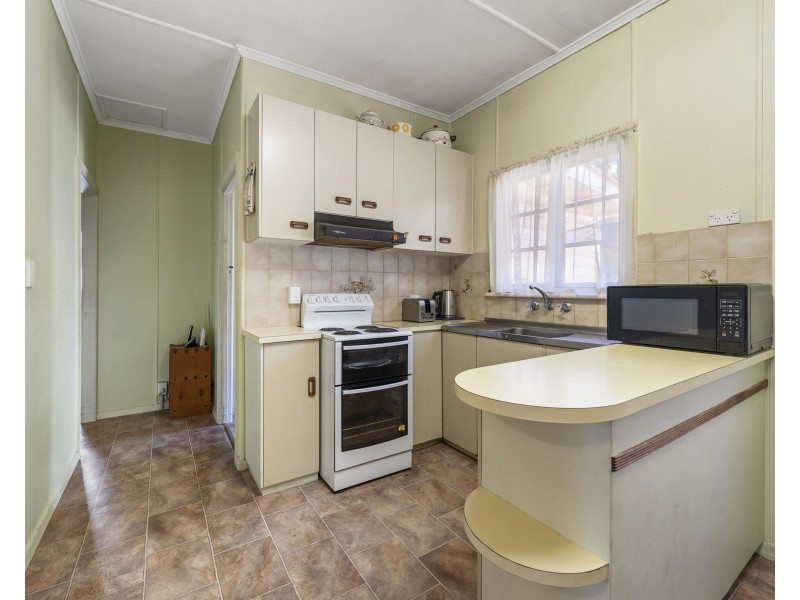 69 Perth Street, Rangeville QLD 4350