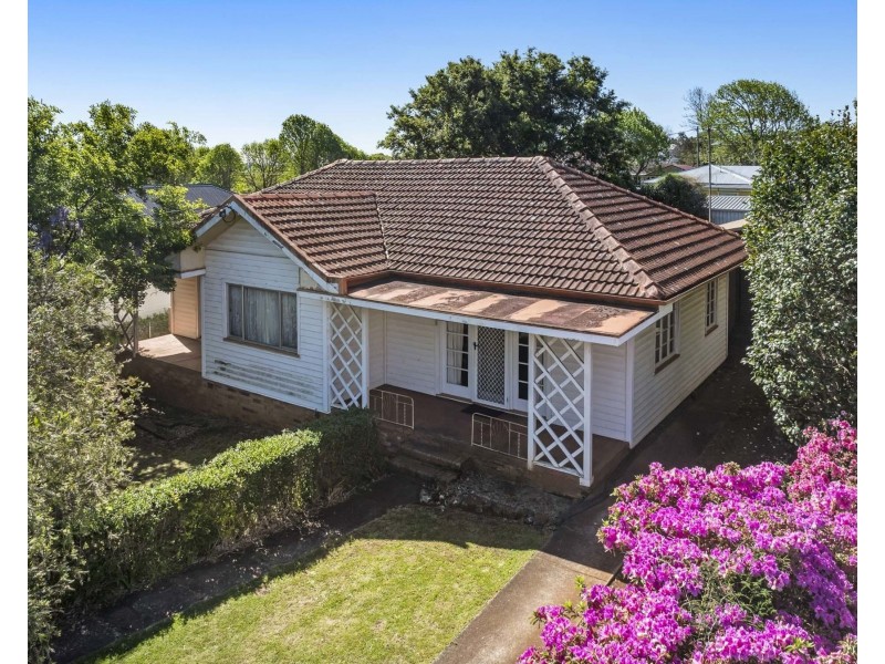 69 Perth Street, Rangeville QLD 4350