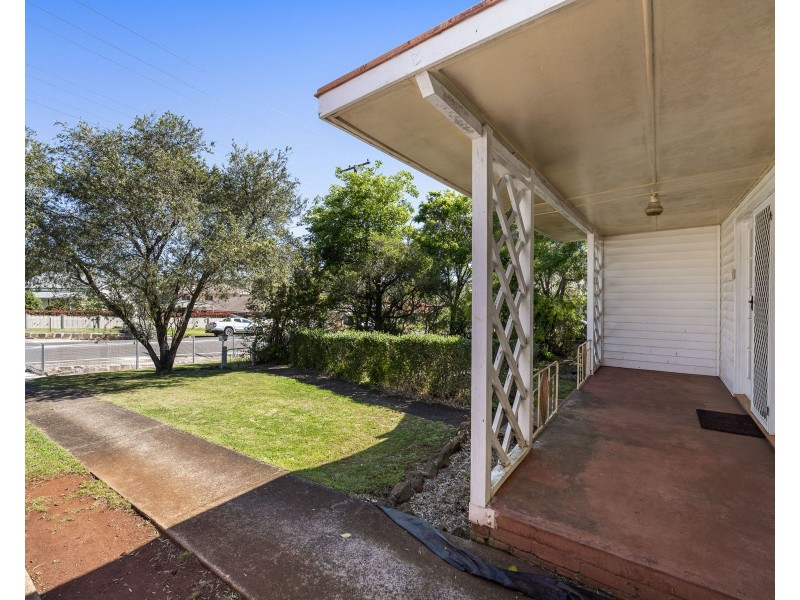 69 Perth Street, Rangeville QLD 4350