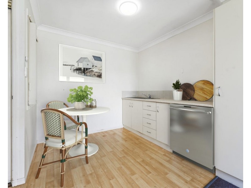 14/306-310 James Street, Harristown QLD 4350